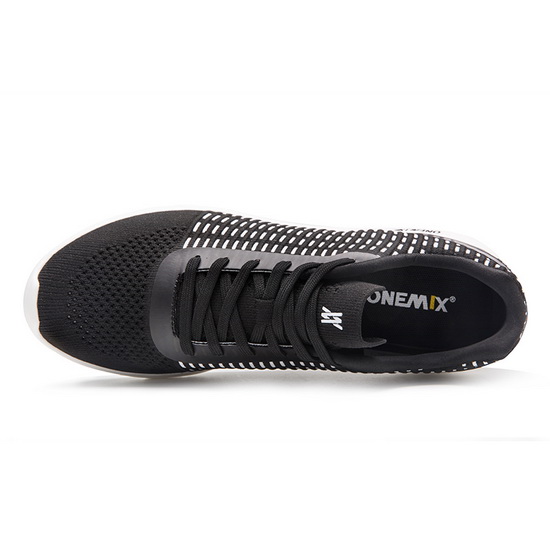 Black Saturn Comfortable Shoes ONEMIX 200 Men's Sneakers