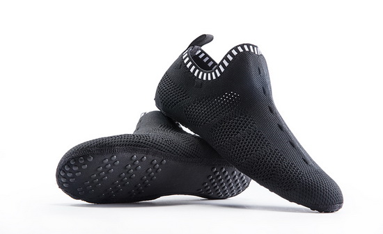 Black Mesh Slip-on ONEMIX Breathable Quick-Dry Slipper Socks - Click Image to Close